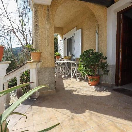 “Katerina'S Guest House” Kato Garouna Exterior foto